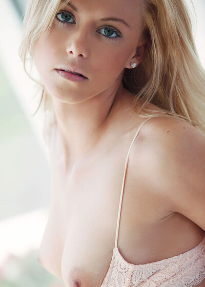Jennifer Shiloh in Sweetly Stunning from Playboy